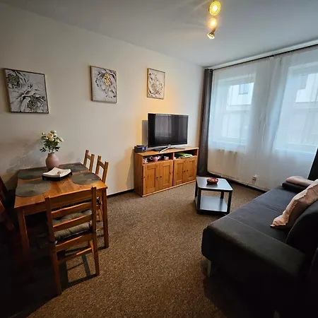 شقة & Bike Klinovec Loučná pod Klínovcem